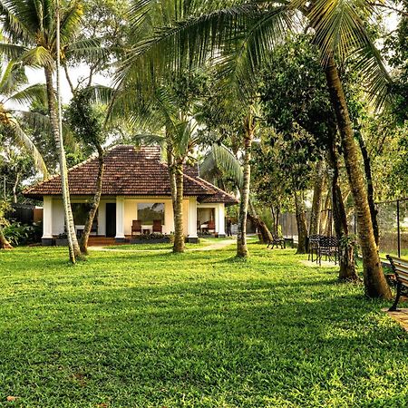 Paadam By The Backwaters Kumarakom Dış mekan fotoğraf